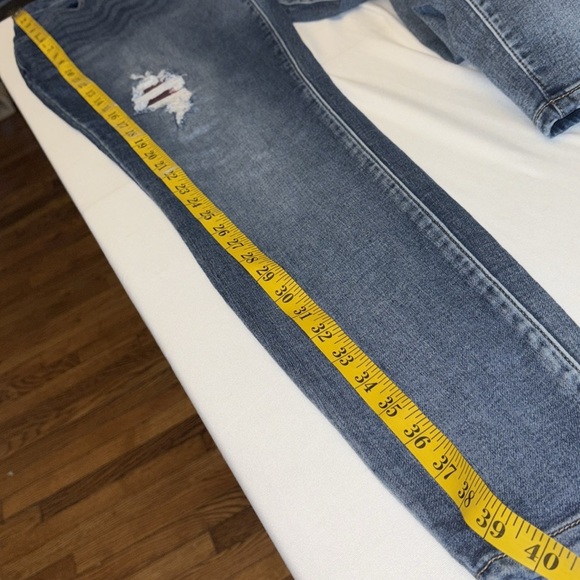 M Jeans by Maurices jeans high rise button/zip distressed w/plaid Sz lg regular - Picture 2 of 11